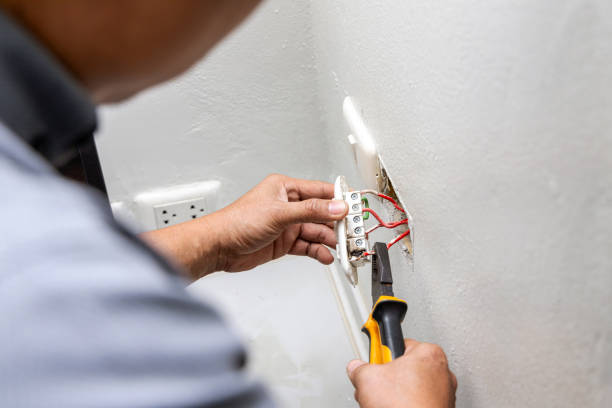 Best Circuit Breaker Repair  in Fort Plain, NY